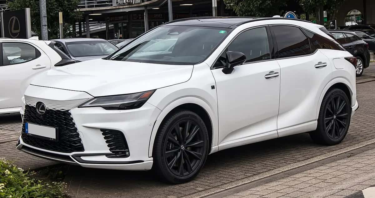 Lexus RX300 — zdjęcie modelu