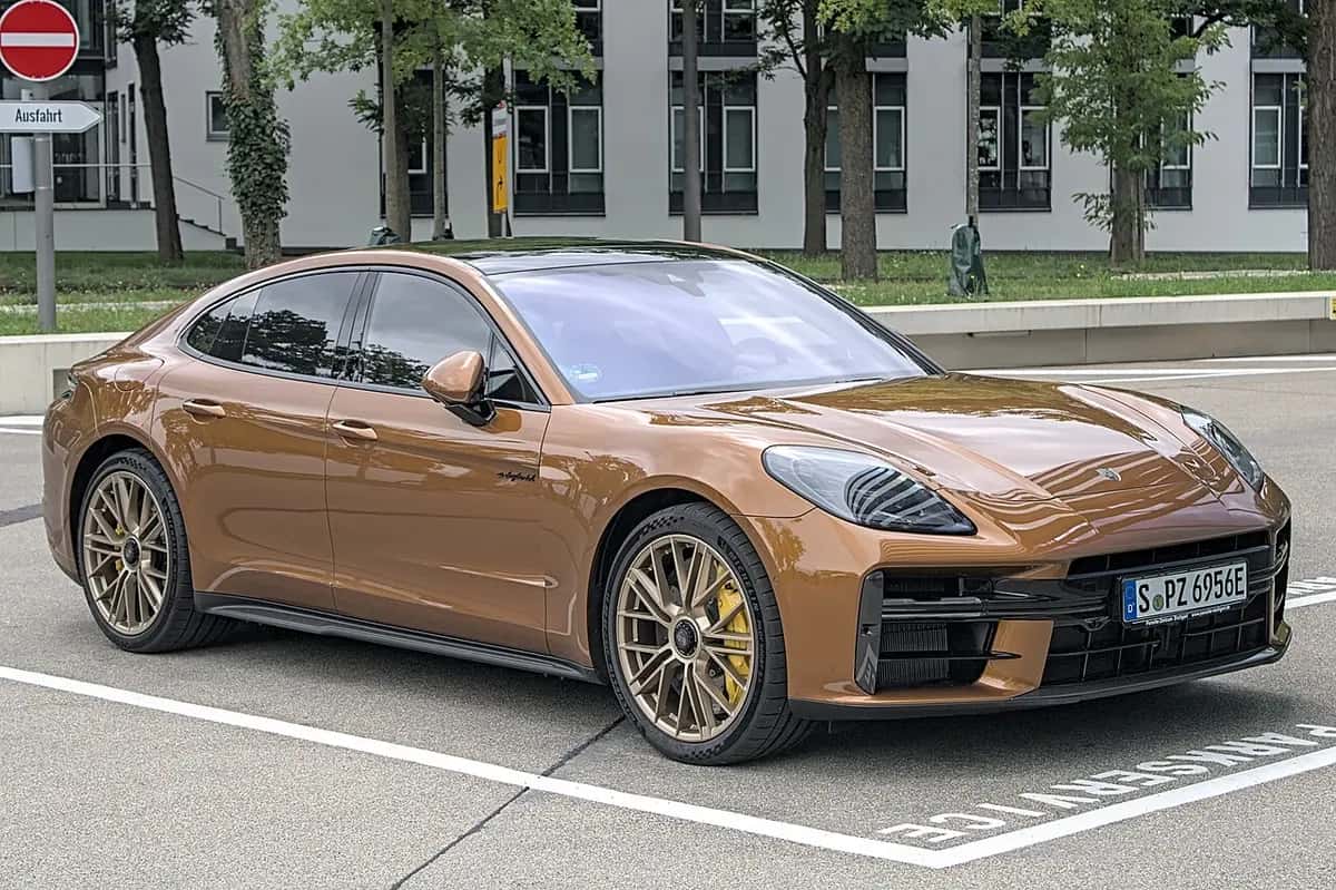 Porsche Panamera — zdjęcie modelu